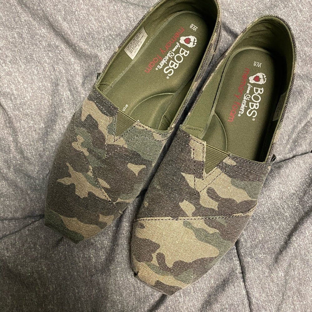 Sketcher bobs